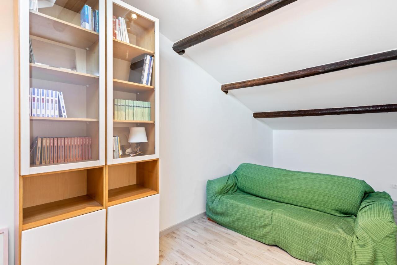 Liberta Frame Apartment With Terrace And Etna View Catania Luaran gambar