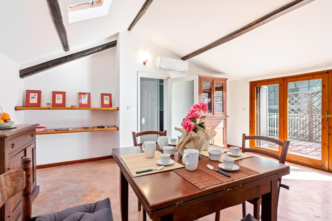 Liberta Frame Apartment With Terrace And Etna View Catania Luaran gambar