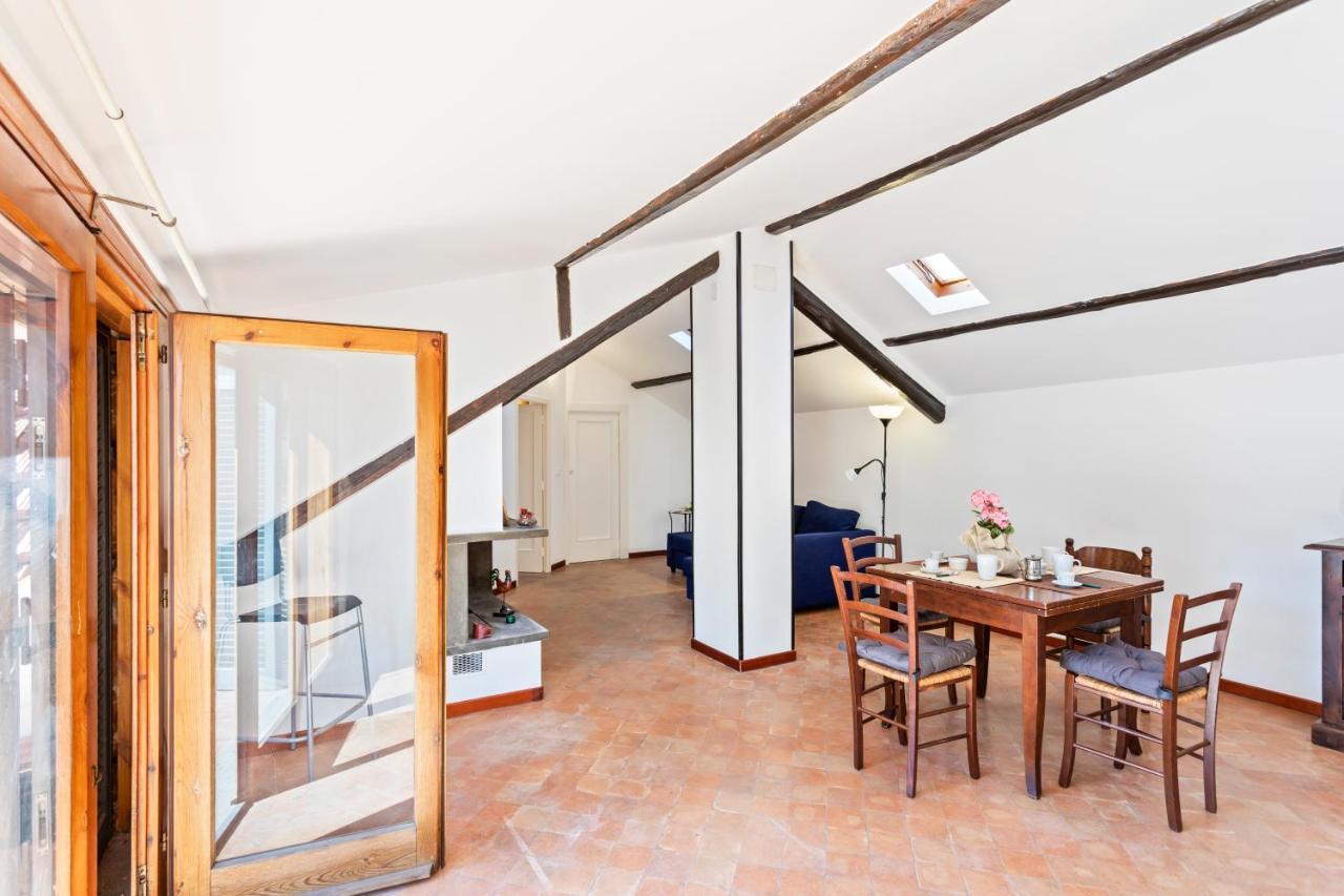 Liberta Frame Apartment With Terrace And Etna View Catania Luaran gambar